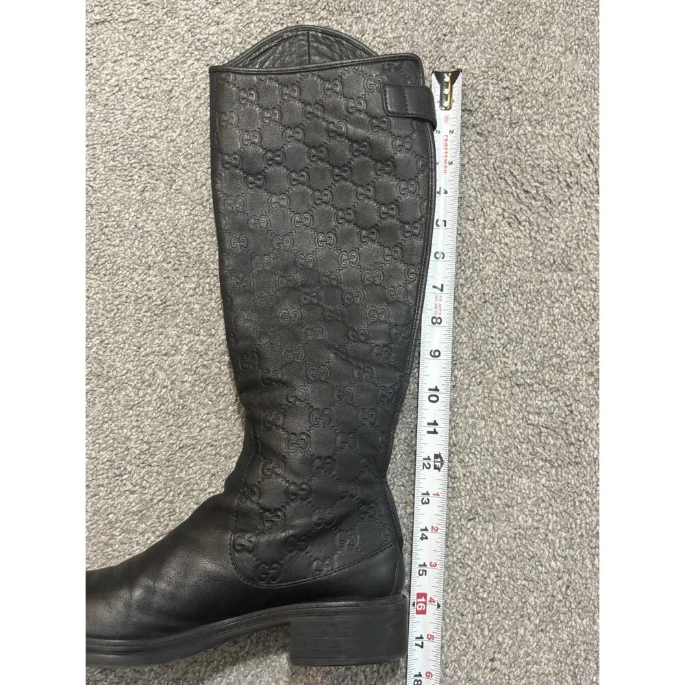 Gucci authentic pre